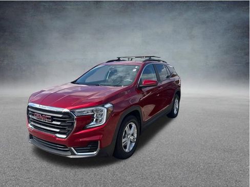 Used 2022 GMC Terrain SLE w/ Driver Convenience Package FWD image 3