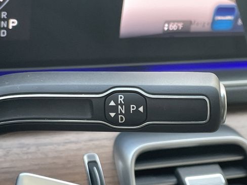 Certified 2025 Mercedes-Benz GLE 350 4MATIC image 28