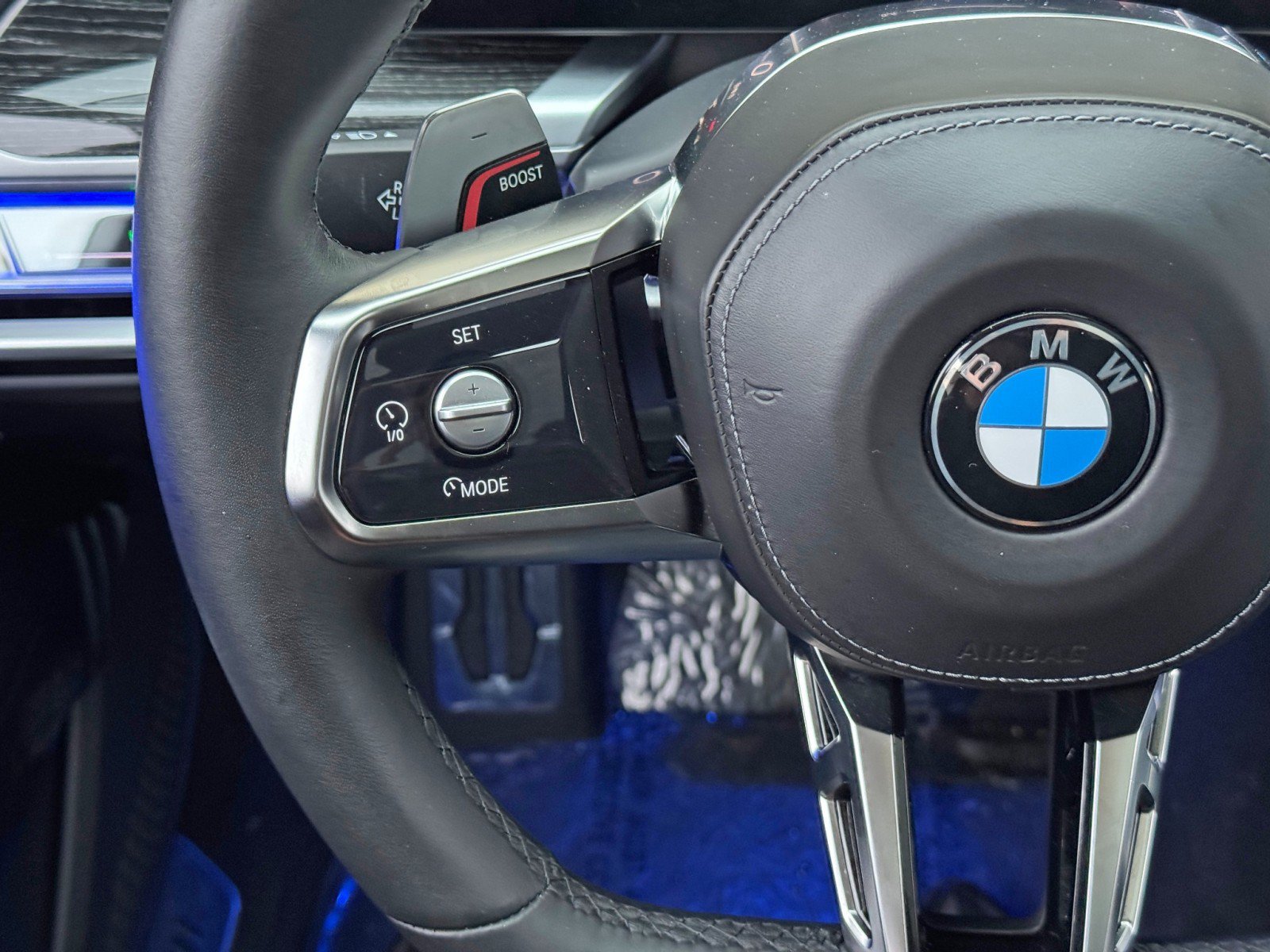 Used 2023 BMW 740i RWD image 22