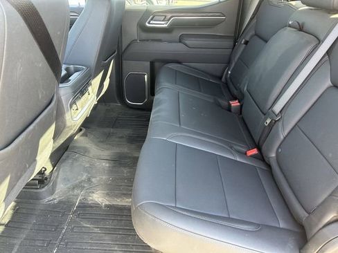 Used 2025 GMC Sierra 1500 SLT w/ SLT Premium Plus Package AWD/4WD image 19