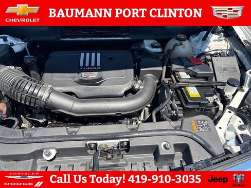 Used 2022 Cadillac XT5 Premium Luxury w/ Technology Package AWD/4WD image 22