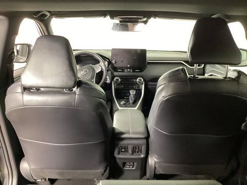 Used 2023 Toyota RAV4 XSE AWD/4WD image 23