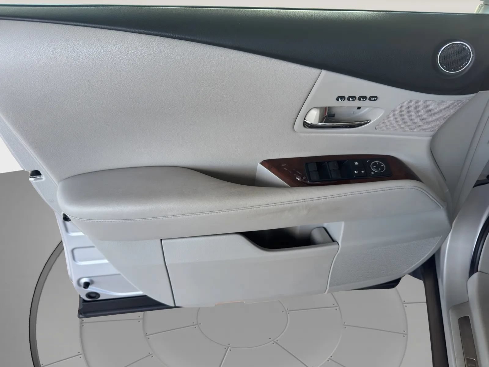 Used 2012 Lexus RX 350 FWD w/ Premium Pkg image 12