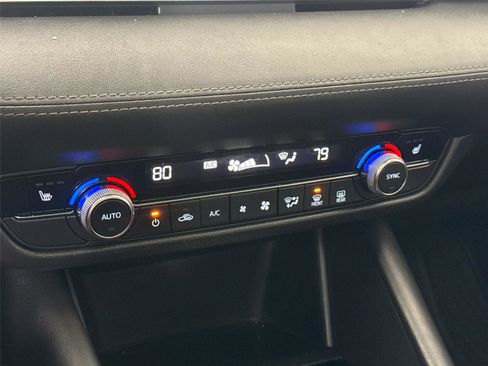 Used 2018 MAZDA MAZDA6 Touring image 25