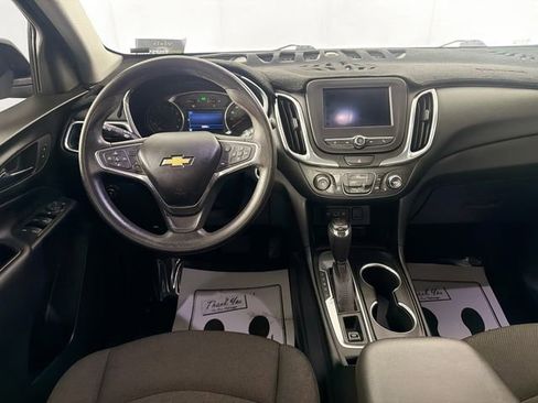 Used 2020 Chevrolet Equinox LT FWD image 21