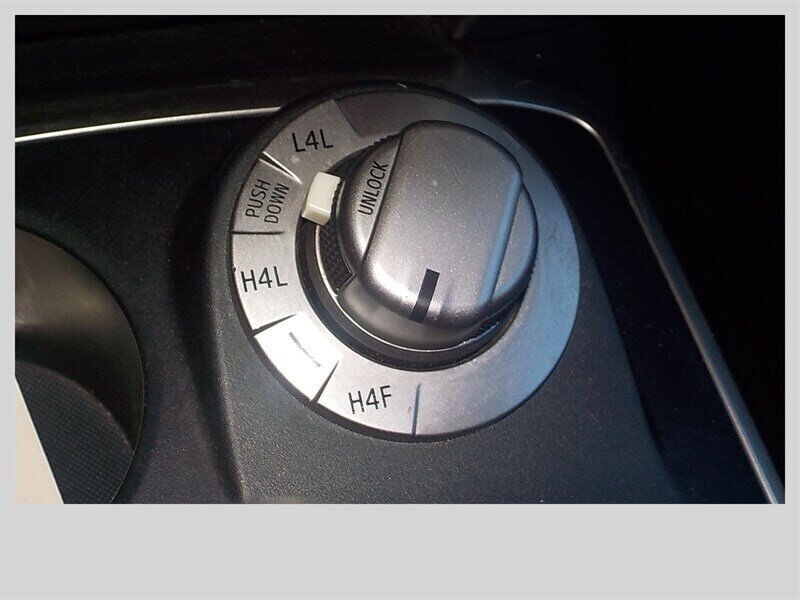 Used 2019 Toyota 4Runner Limited AWD/4WD image 10