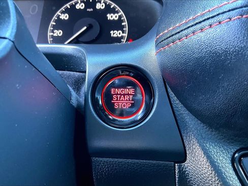 Used 2023 Honda HR-V Sport image 33