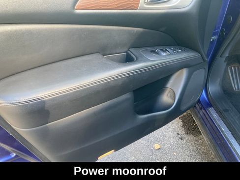 Used 2020 Nissan Pathfinder Platinum image 13