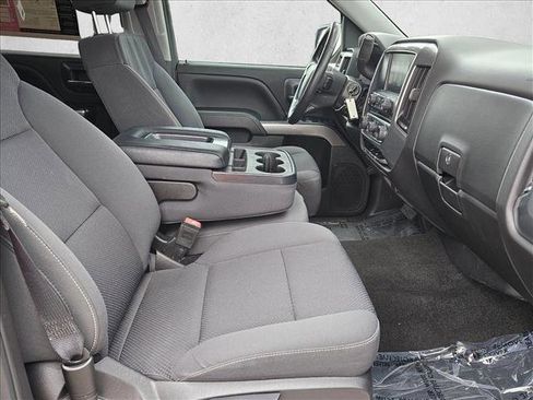 Used 2018 Chevrolet Silverado 1500 LT w/ Texas Edition image 22