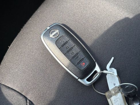 Used 2026 Nissan Altima 2.5 SV FWD image 22