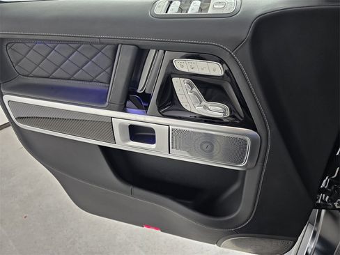 Used 2025 Mercedes-Benz G 63 AMG 4MATIC image 25