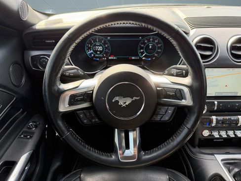 Used 2018 Ford Mustang GT Premium w/ Equipment Group 401A RWD image 14