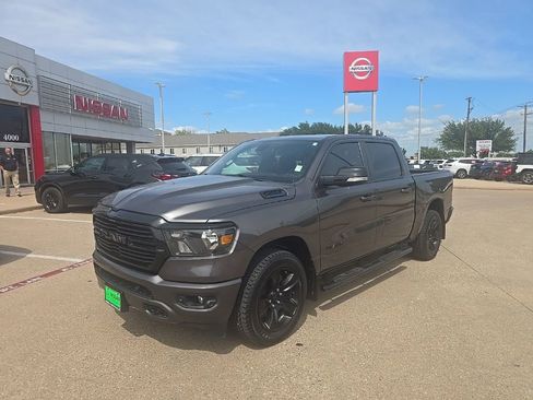 Used 2021 RAM 1500 Lone Star AWD/4WD image 2