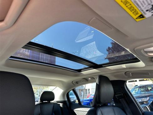 Used 2024 Volvo S60 B5 Ultimate w/ Climate Package image 11