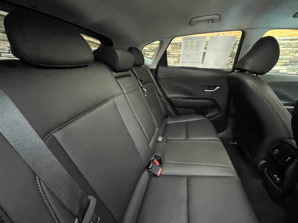 Used 2026 Hyundai Kona SEL Premium AWD/4WD image 47