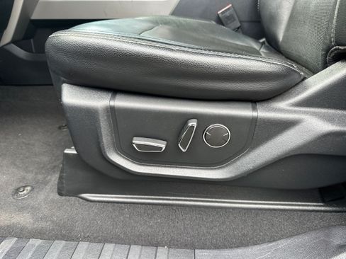 Used 2019 Ford F250 Lariat AWD/4WD image 19