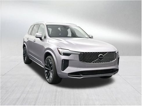 New 2026 Volvo XC90 T8 Plus AWD/4WD image 7