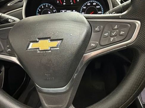 Used 2023 Chevrolet Malibu LT FWD image 16