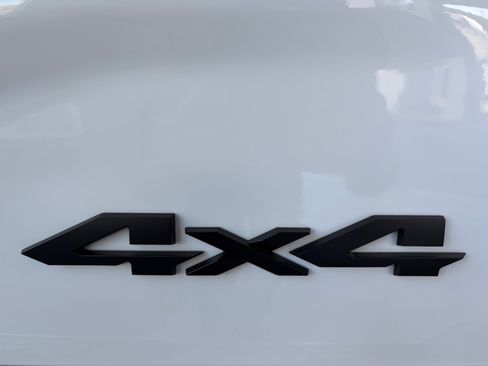 New 2026 RAM 2500 Laramie w/ Night Edition AWD/4WD image 34