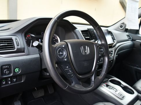 Certified 2023 Honda Ridgeline RTL image 8