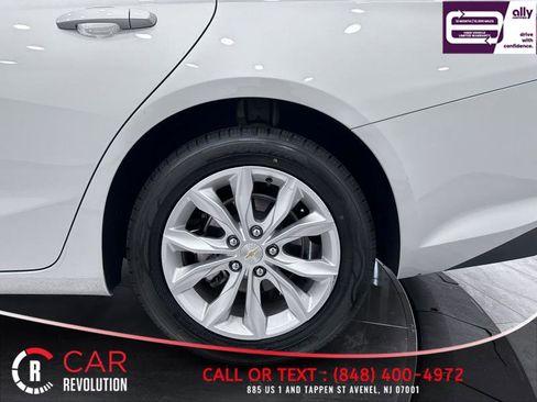 Used 2022 Chevrolet Malibu LT image 16