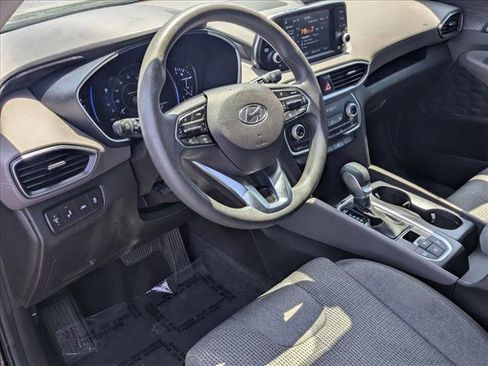Used 2019 Hyundai Santa Fe SEL FWD image 9