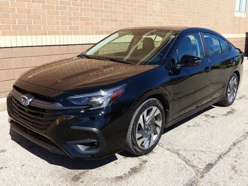 Used 2024 Subaru Legacy Limited image 1