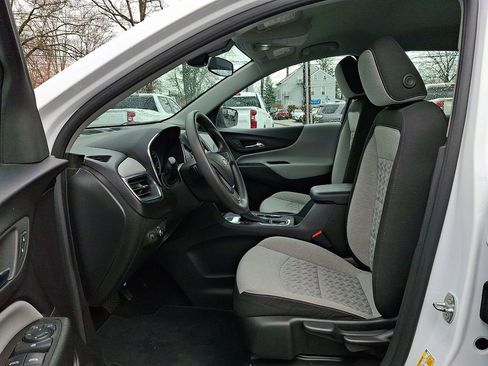 Certified 2023 Chevrolet Equinox LS w/ LPO, Floor Liner Package AWD/4WD image 14