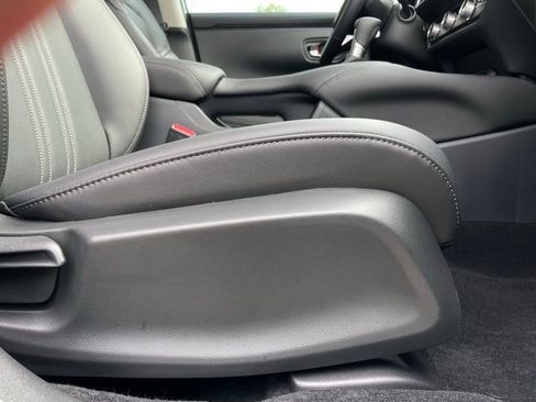 New 2026 Honda HR-V EX-L image 32