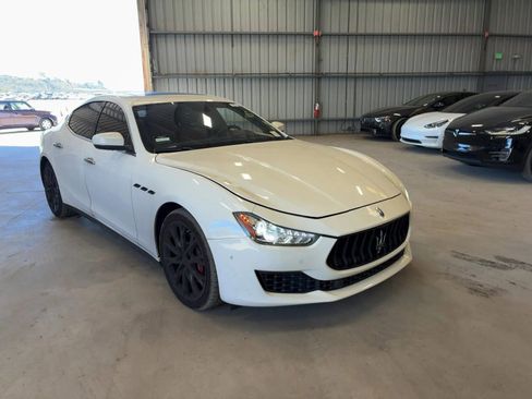 Used 2019 Maserati Ghibli image 1
