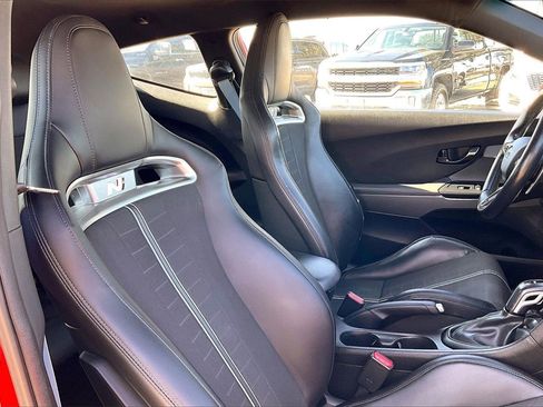 Used 2021 Hyundai Veloster N image 27