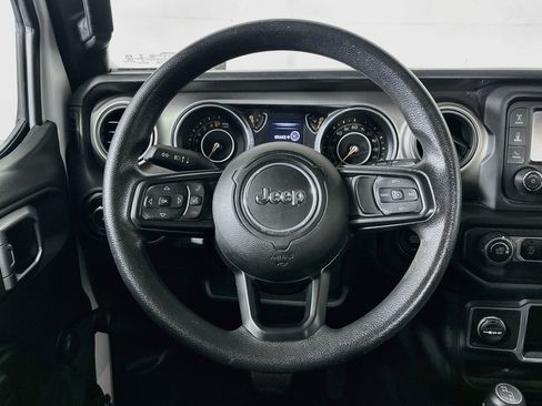 Used 2018 Jeep Wrangler Unlimited Sport AWD/4WD image 18