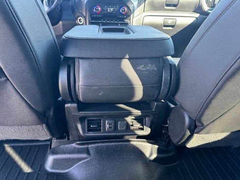 Used 2023 Chevrolet Silverado 2500 LTZ image 29