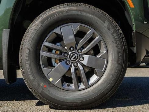 New 2026 Nissan Frontier SV w/ Tow Package image 16