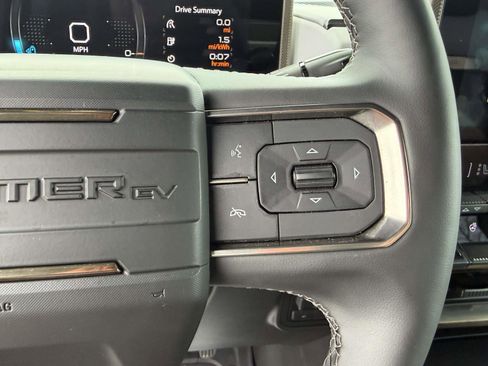 Certified 2024 GMC Hummer EV 2X w/ Extreme Off-Road Package AWD/4WD image 25