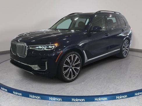 Used 2021 BMW X7 xDrive40i w/ Premium Package AWD/4WD image 1