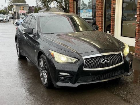 Used 2017 INFINITI Q50 Red Sport 400 image 1