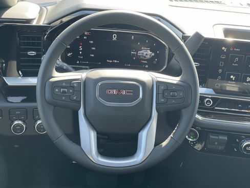 New 2026 GMC Sierra 1500 Elevation image 10