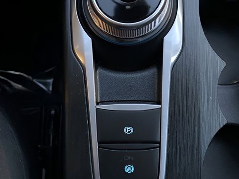 Used 2023 Ford Escape Active image 51