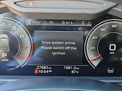 Used 2025 Audi Q7 3.0T Premium Plus AWD/4WD image 13