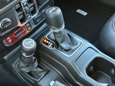 New 2026 Jeep Wrangler Unlimited Rubicon image 20