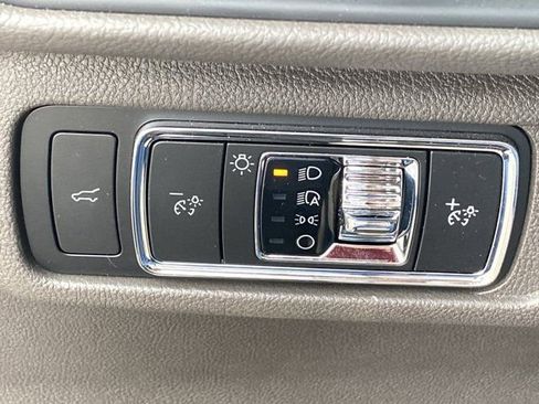 Used 2023 Lincoln Corsair FWD image 19