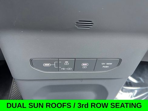 Used 2024 Kia EV9 Wind AWD/4WD image 38