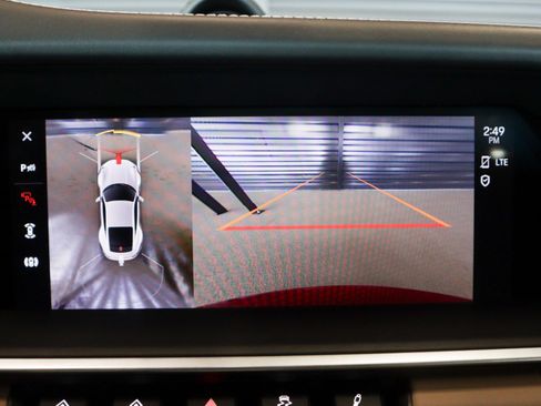 Used 2024 Porsche 911 Carrera S w/ Premium Package image 22