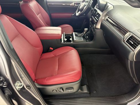 Used 2023 Lexus GX 460 Premium w/ Premium Package AWD/4WD image 23