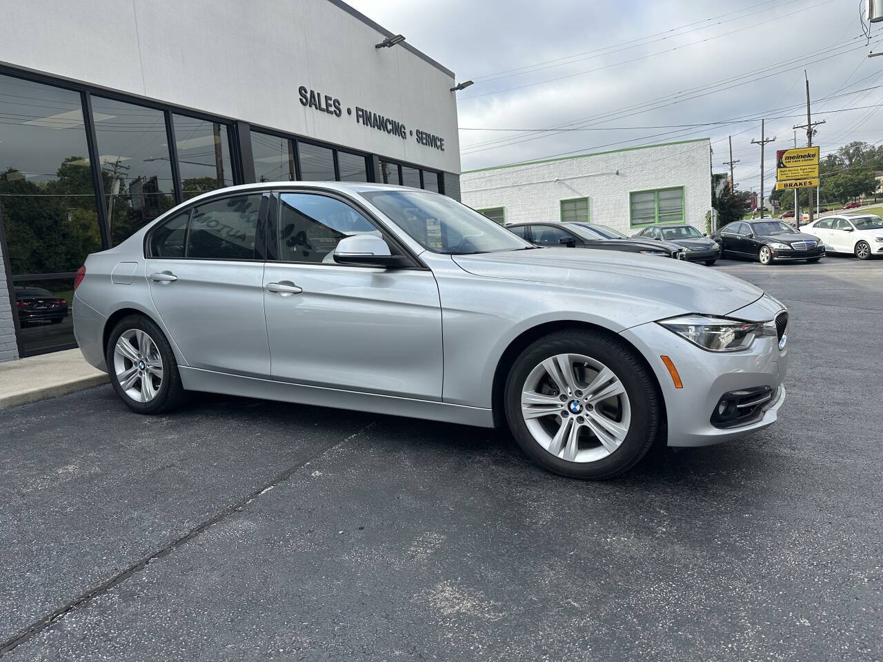 Used 2016 BMW 328i xDrive Sedan w/ Premium Package AWD/4WD image 6