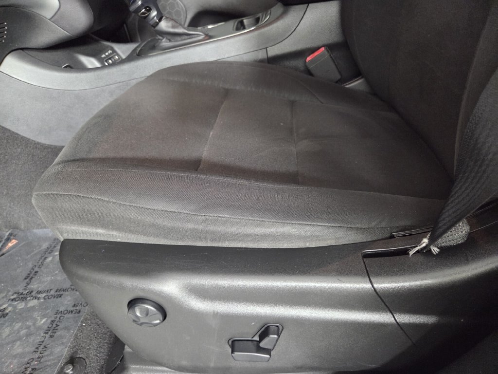 Used 2020 Dodge Durango GT w/ Blacktop Package RWD image 12