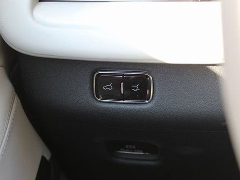 New 2026 Lincoln Navigator Reserve w/ Jet Appearance Package AWD/4WD image 19