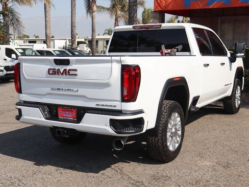 Used 2022 GMC Sierra 2500 Denali AWD/4WD image 11