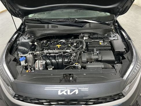 Used 2023 Kia Forte LXS w/ LXS Technology Package FWD image 23